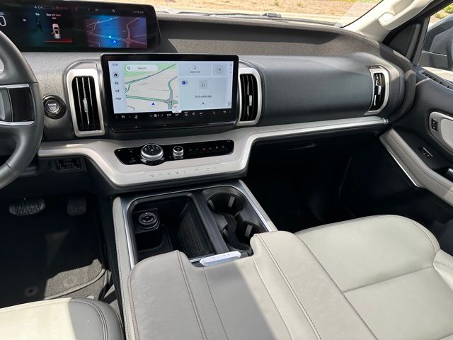 2025 Ford Expedition Active SUV