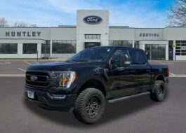 2022 Ford F-150 XLT Truck SuperCrew Cab