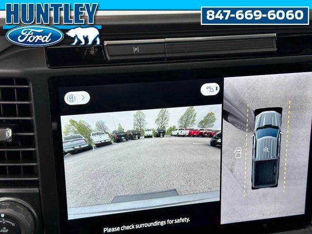 2025 Ford F-150 Lariat Truck SuperCrew Cab
