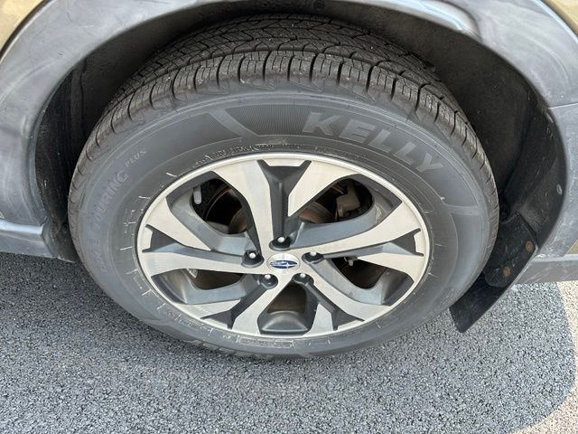 2020 Subaru Outback Touring SUV