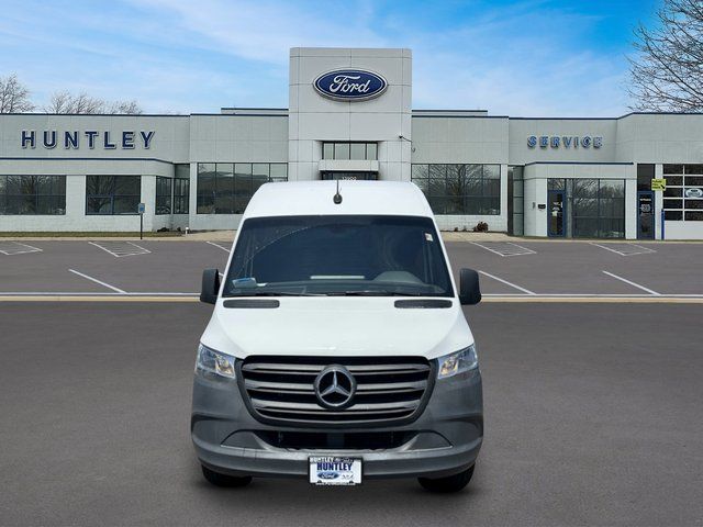 2024 Mercedes-Benz Sprinter 2500 Cargo 170 WB Van