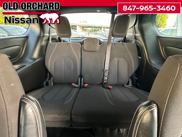 2024 Chrysler Pacifica Touring Van Passenger Van