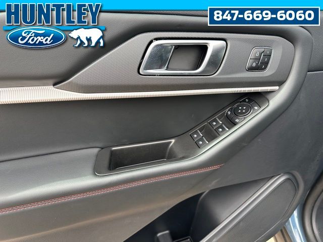 2025 Ford Explorer ST-Line SUV