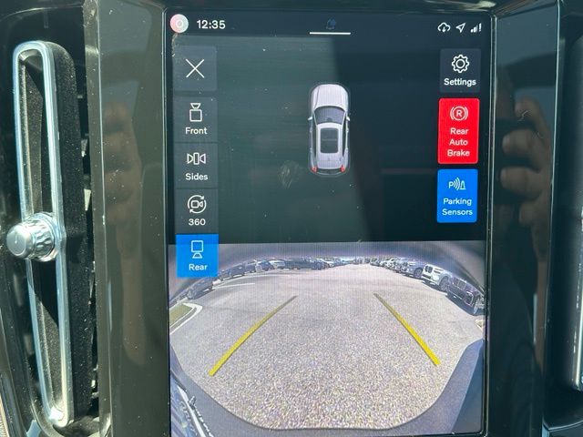 2023 Volvo XC40 Recharge Pure Electric Ultimate SUV
