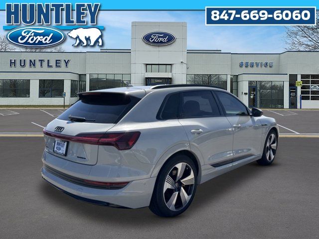 2022 Audi e-tron Premium Plus SUV