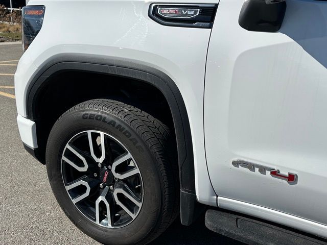 2024 GMC Sierra 1500 AT4 Truck Crew Cab
