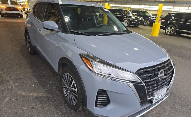 2022 Nissan Kicks SV SUV