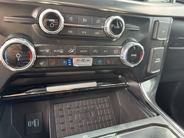 2023 Ford F-150 Lariat Truck SuperCrew Cab