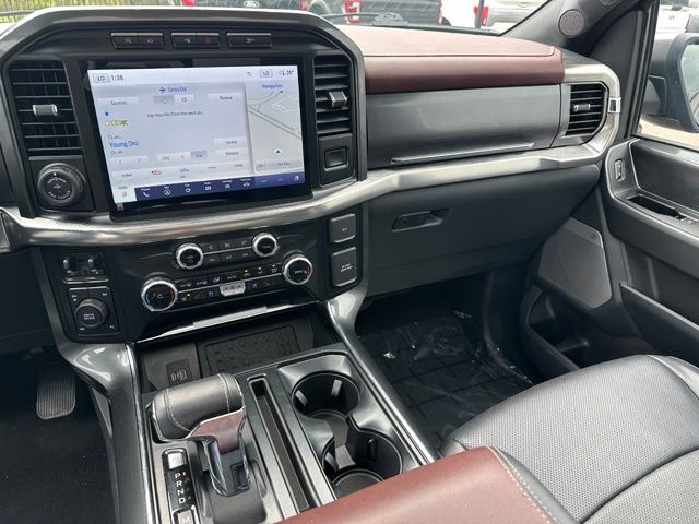 2023 Ford F-150 Lariat Truck SuperCrew Cab