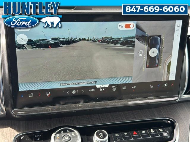 2025 Ford Expedition Platinum SUV