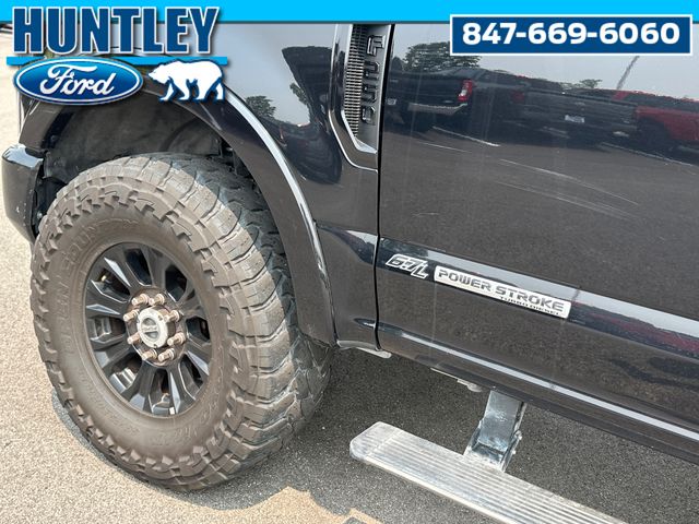 2021 Ford F-250 Lariat Truck Crew Cab