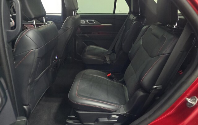 2025 Ford Explorer ST SUV