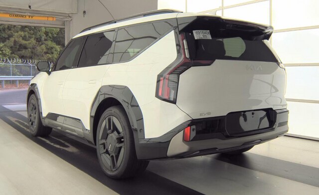 2024 Kia EV9 GT-Line SUV