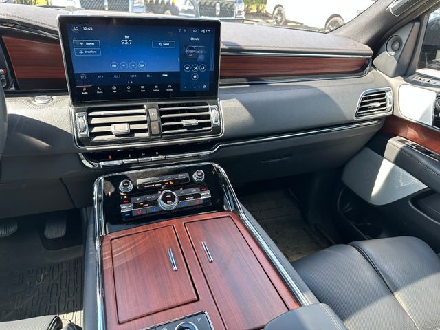 2022 Lincoln Navigator Reserve SUV