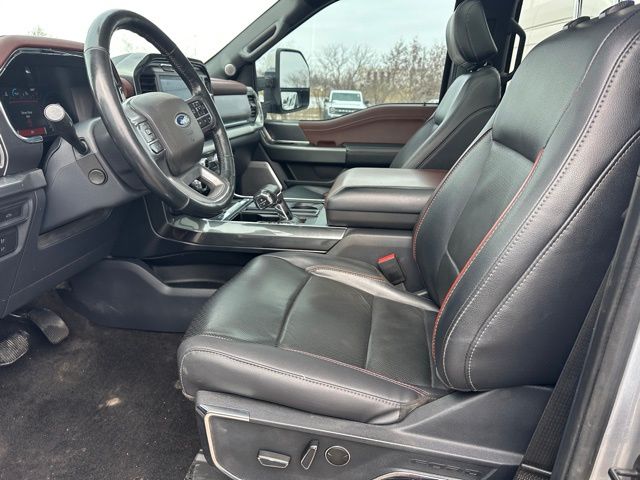 2022 Ford F-150 Lariat Truck SuperCrew Cab