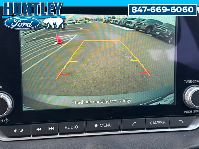 2025 Nissan Sentra SV Sedan