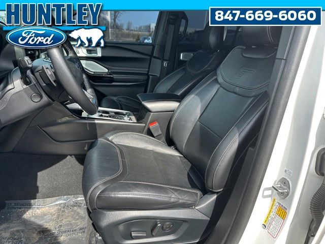 2023 Ford Explorer ST SUV