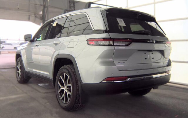 2023 Jeep Grand Cherokee Limited SUV