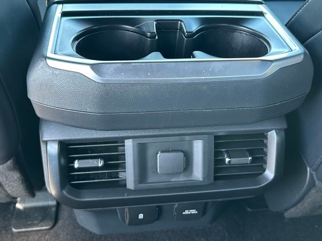 2022 Ford F-150 Raptor Truck SuperCrew Cab