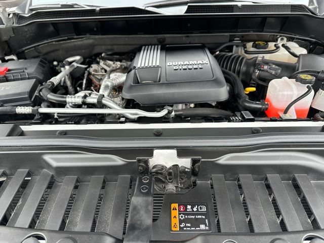 2025 Chevrolet Silverado 1500 LTZ Truck Crew Cab