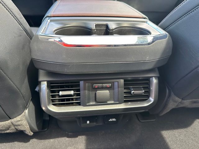2023 Ford F-150 Lariat Truck SuperCrew Cab