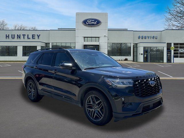 2025 Ford Explorer ST SUV