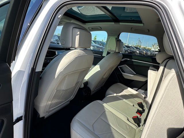 2023 Audi Q3 Premium SUV