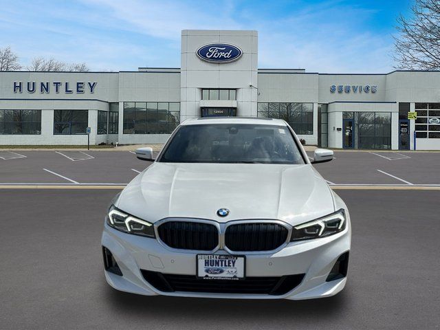 2025 BMW 330i 330i xDrive Sedan