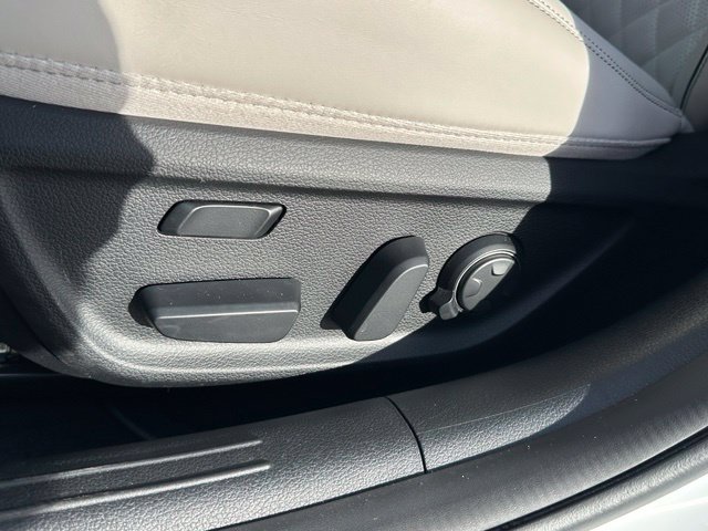 2025 Genesis G70 3.3T Sport Advanced Sedan