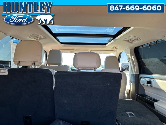 2022 Ford Explorer Platinum SUV