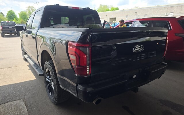 2024 Ford F-150 Lariat Truck SuperCrew Cab