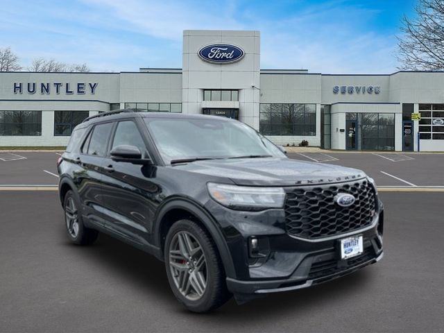 2025 Ford Explorer ST SUV