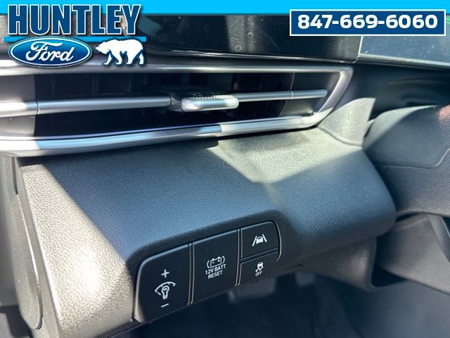 2023 Hyundai Elantra HEV Limited Sedan