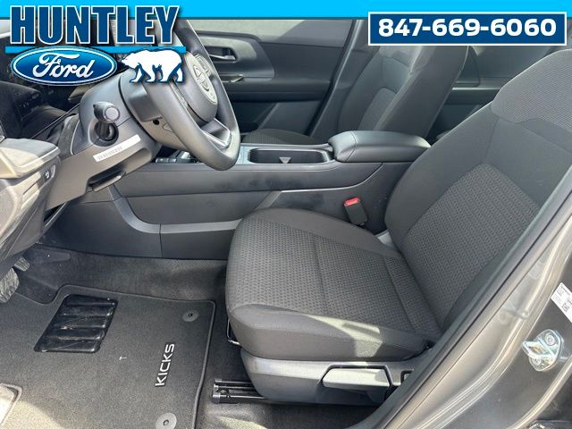 2025 Nissan Kicks S SUV