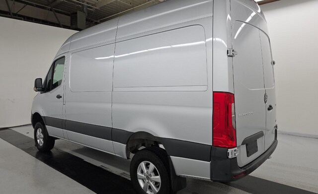 2023 Mercedes-Benz Sprinter 2500 Cargo 144 WB Van Cargo Van