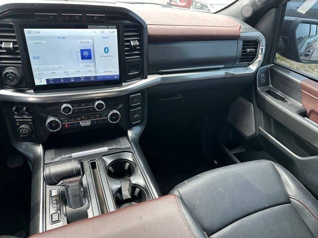2022 Ford F-150 Lariat Truck SuperCrew Cab