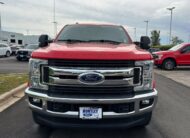 2017 Ford F-250SD XLT Truck