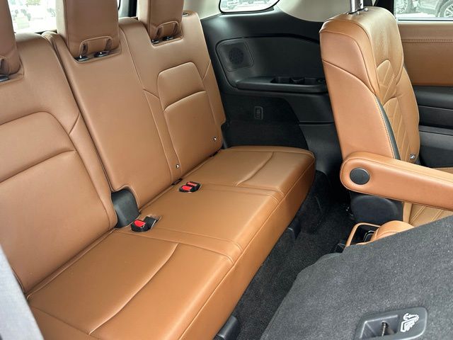 2024 Nissan Pathfinder Platinum SUV