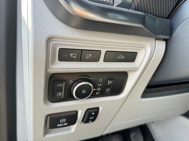2021 Ford F-150 Limited Truck SuperCrew Cab