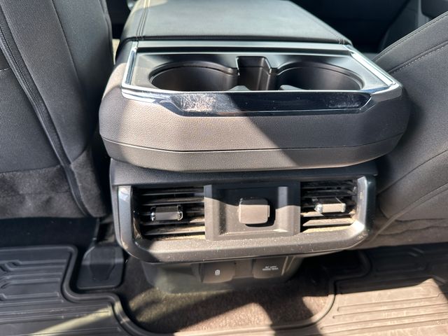 2022 Ford F-150 XLT Truck SuperCrew Cab