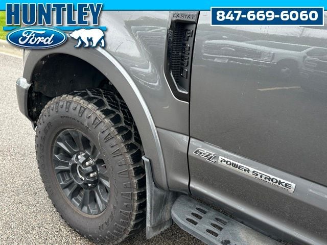 2022 Ford F-250 Lariat Truck Crew Cab