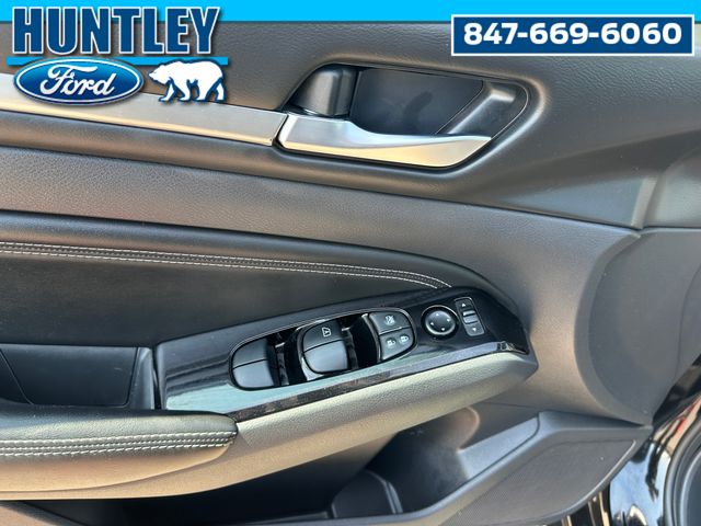 2022 Nissan Altima 2.5 SV Sedan