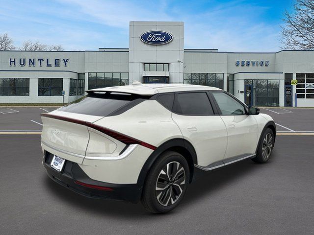 2024 Kia EV6 Light SUV