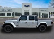 2022 Jeep Gladiator Willys Truck Crew Cab