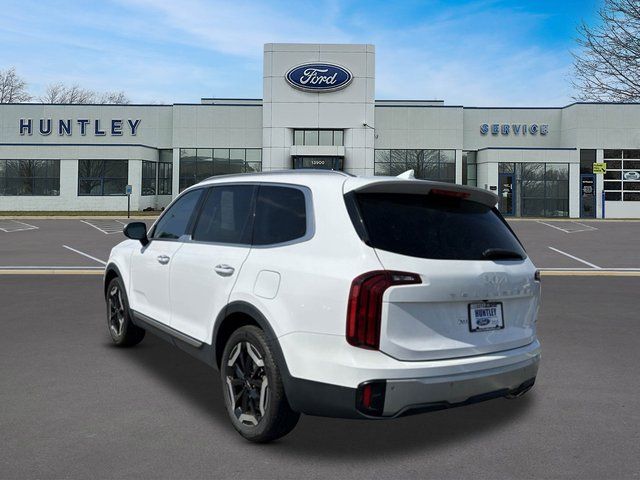 2023 Kia Telluride S SUV
