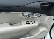 2020 Volvo XC90 T6 Momentum SUV