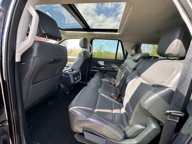 2025 Ford Expedition Max Active SUV