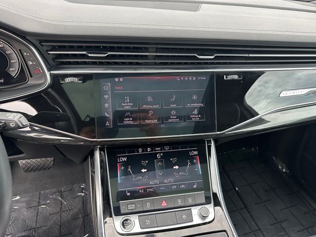 2025 Audi Q7 55 Premium Plus SUV