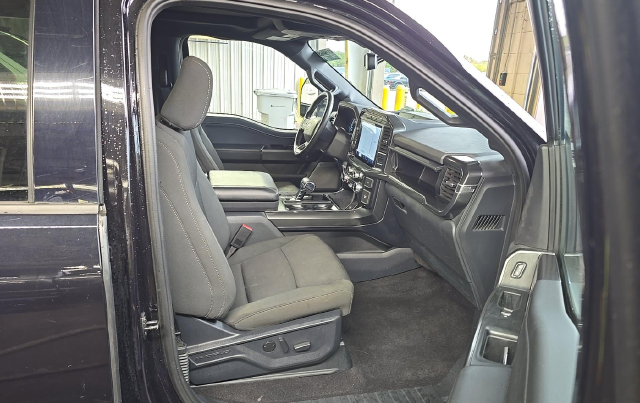 2023 Ford F-150 XLT Truck SuperCrew Cab
