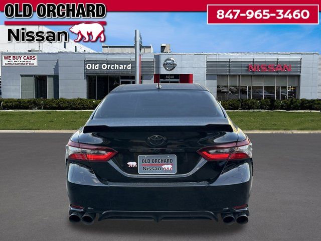 2023 Toyota Camry SE Sedan